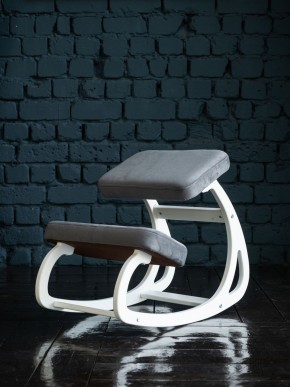 Балансирующий коленный стул Конёк Горбунёк (Белый) в Верхней Салде - verhnyaya-salda.ok-mebel.com | фото 2
